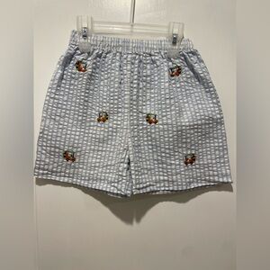 Little English shorts size 5